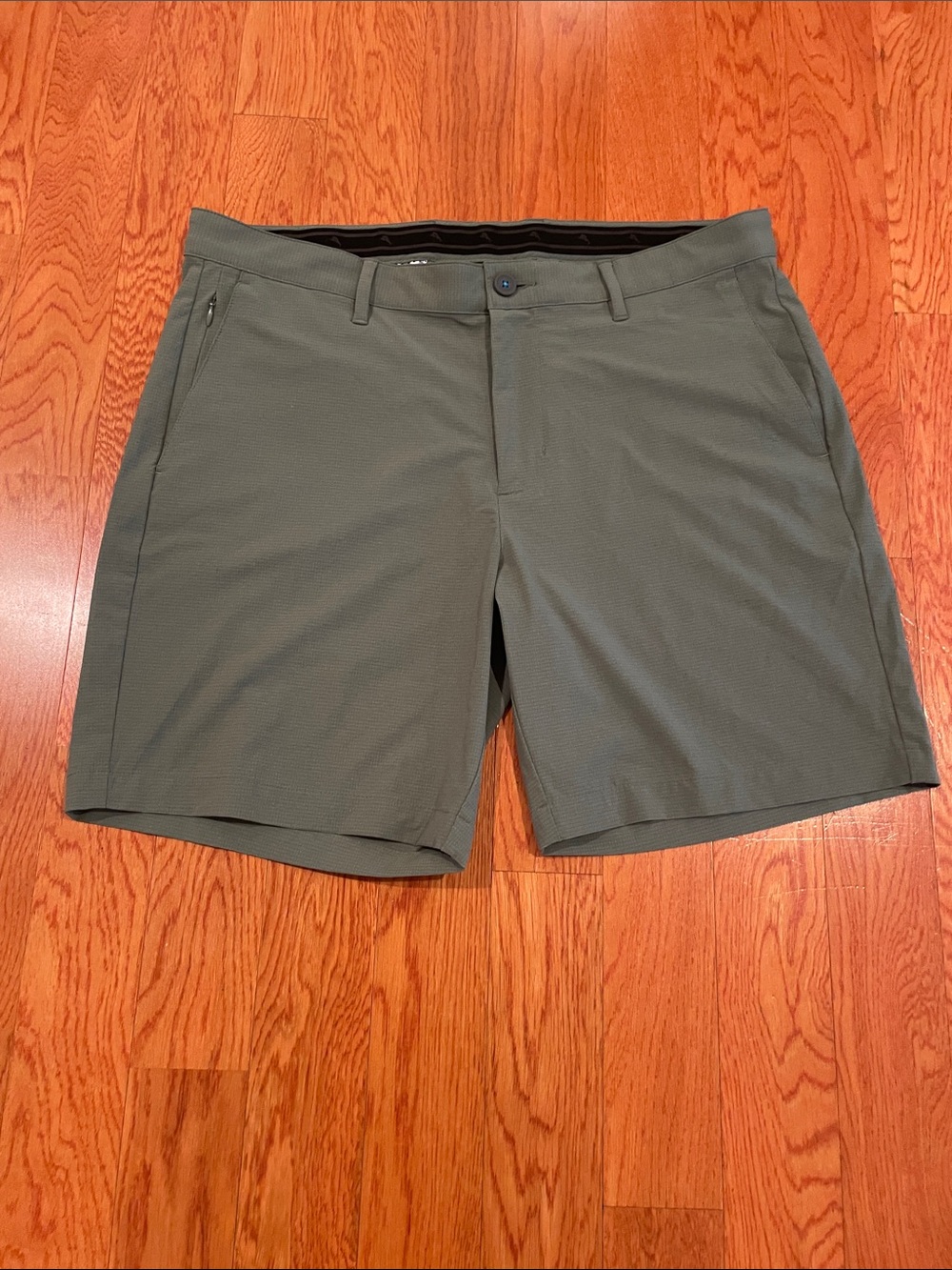 Men's Performance Stretch Shorts - Olive/ Tommy Bahama